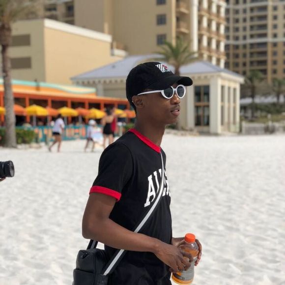 Meet your Posher, Key - Picture 1 of 1